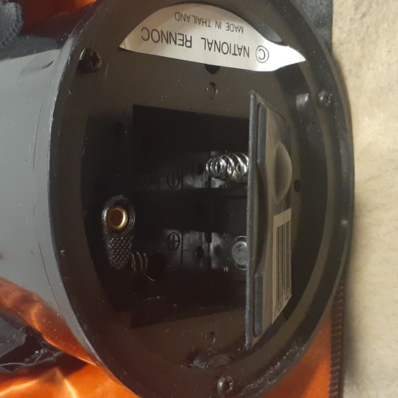 Vtg Dracula/vampire animated Halloween figure. 16" Lights/sounds - Picture 7 of 8